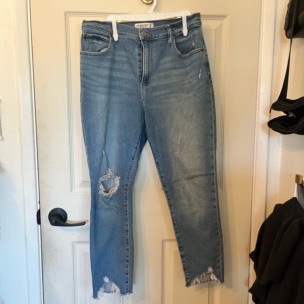 Abercrombie & Fitch Light Blue Distressed Ankle Jeans
